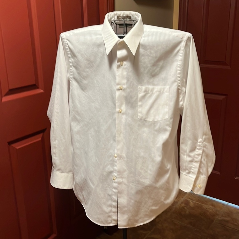 VanHeusen Mens Dress Shirt